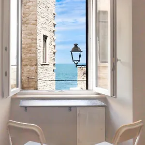 Apartament Dimora Nel Palazzo Ducale With Private Parking, Giovinazzo