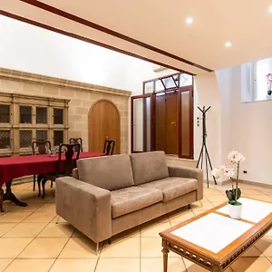 Apartament Palazzo Barone, Bari